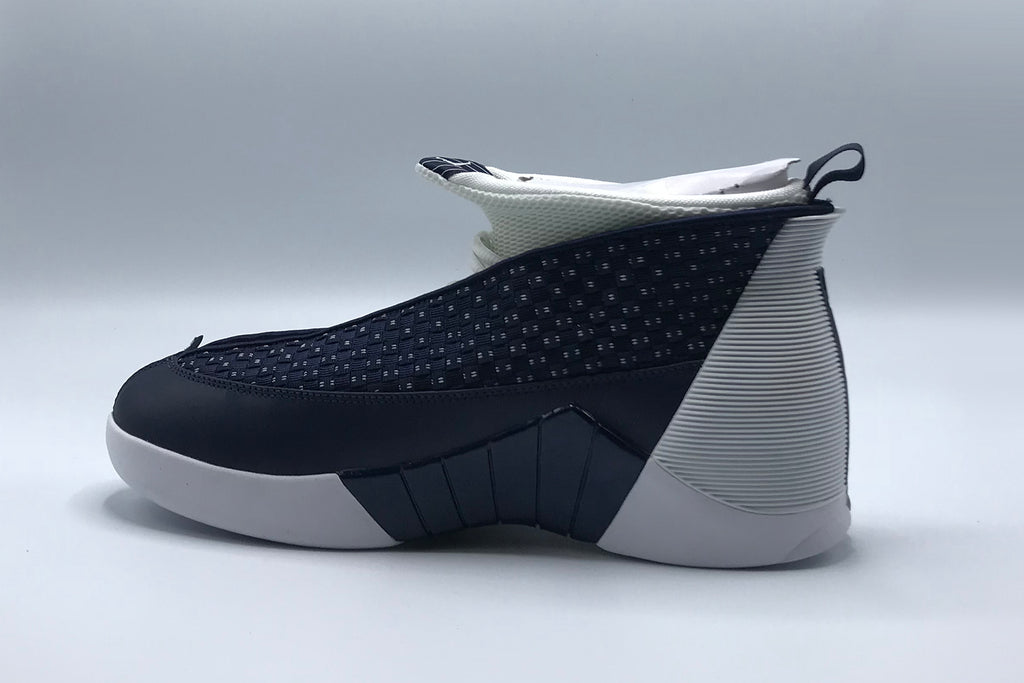 Air Jordan 15 Retro "Obsidian"